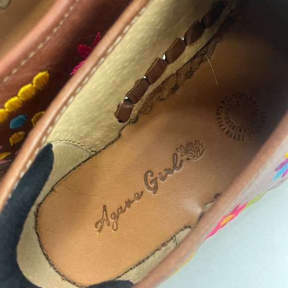 Agave Girl Embroidered Otomi Loafers G88-20 - Picture 9 of 11